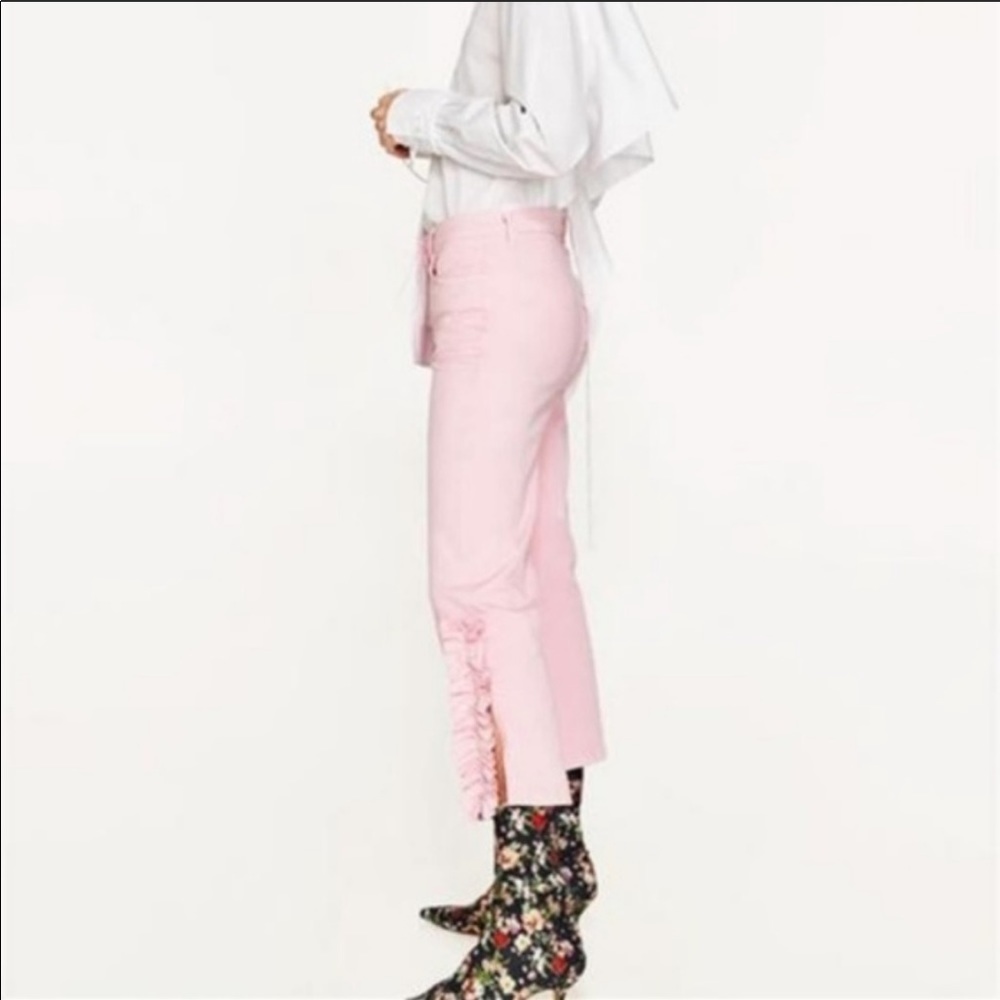 NWT Zara light pink frilled ruffle hem trousers